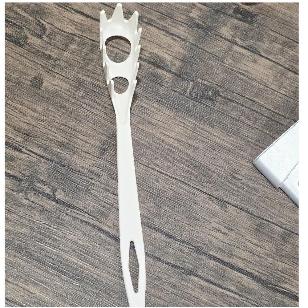 Tailor‎ Made Products White Plastic Spaghetti Server Pasta Fork Measurer Vintage